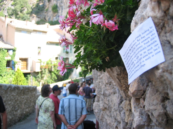 Implementation sticker in Moustiers-Ste-Marie France