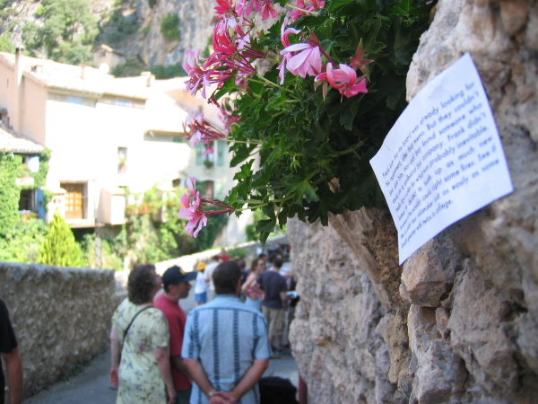 Implementation sticker in Moustiers-Ste-Marie France