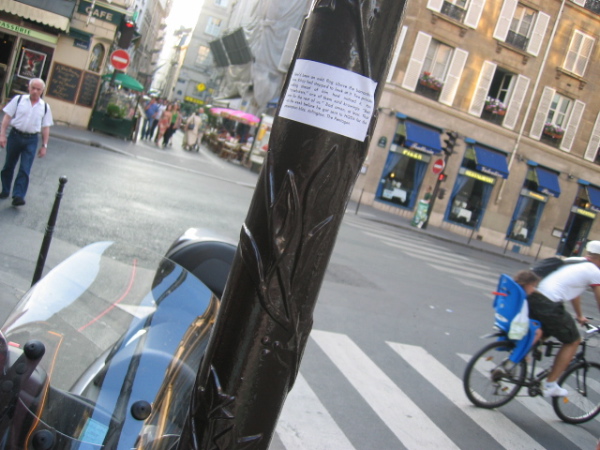 Implementation sticker in Paris