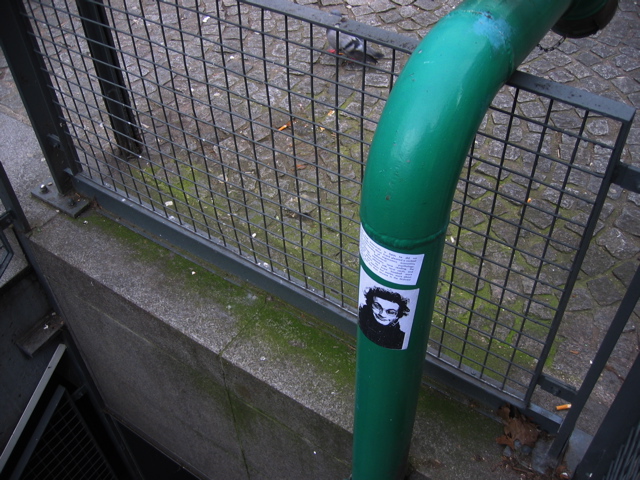 Implementation sticker in Paris