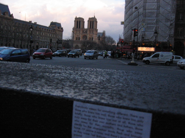 Implementation sticker in Paris